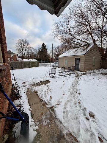 10301 Berkshire Street, Detroit, MI 48224