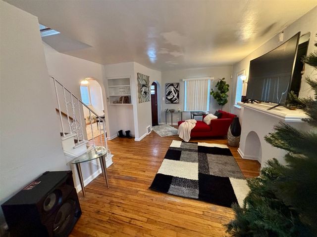 10301 Berkshire Street, Detroit, MI 48224