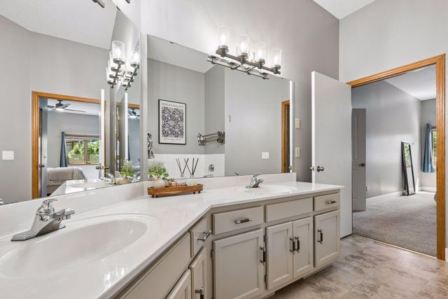 4161 Arbor Lane, Eagan, MN 55122