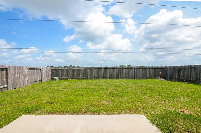 2013 Spindletree Lane, Brookshire, TX 77423