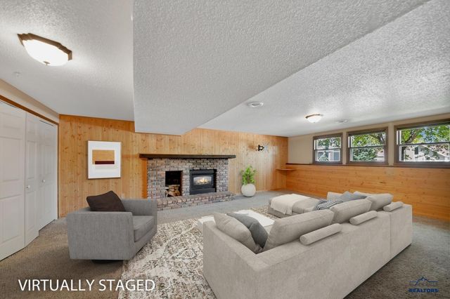 4801 STEAMBOAT CIR, Rapid City, SD 57702