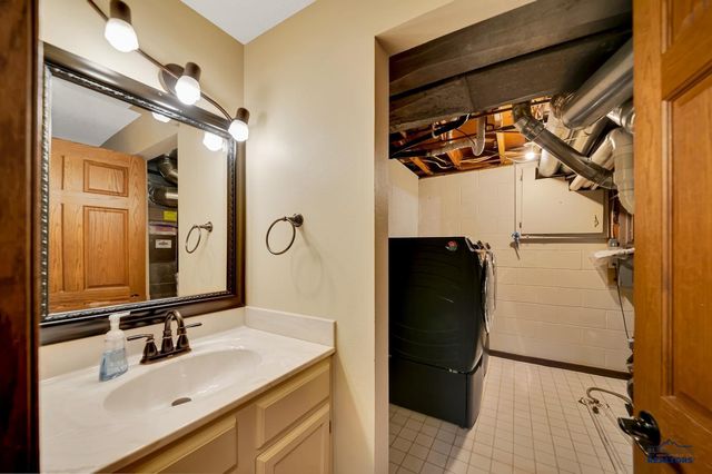 4801 STEAMBOAT CIR, Rapid City, SD 57702