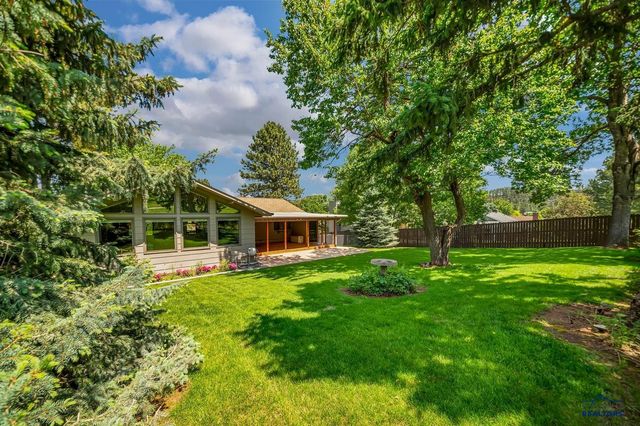 4801 STEAMBOAT CIR, Rapid City, SD 57702