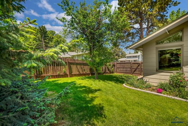 4801 STEAMBOAT CIR, Rapid City, SD 57702