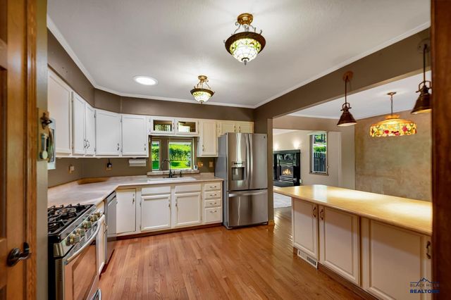 4801 STEAMBOAT CIR, Rapid City, SD 57702