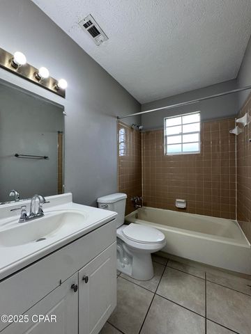 2538 Johnson Drive, Lynn Haven, FL 32444