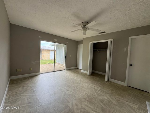 2538 Johnson Drive, Lynn Haven, FL 32444