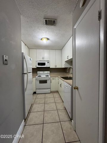 2538 Johnson Drive, Lynn Haven, FL 32444