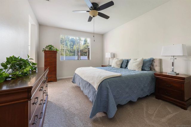 924 Glendora Dr, Oceanside, CA 92057