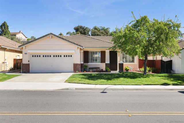 924 Glendora Dr, Oceanside, CA 92057