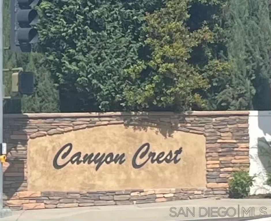 924 Glendora Dr, Oceanside, CA 92057