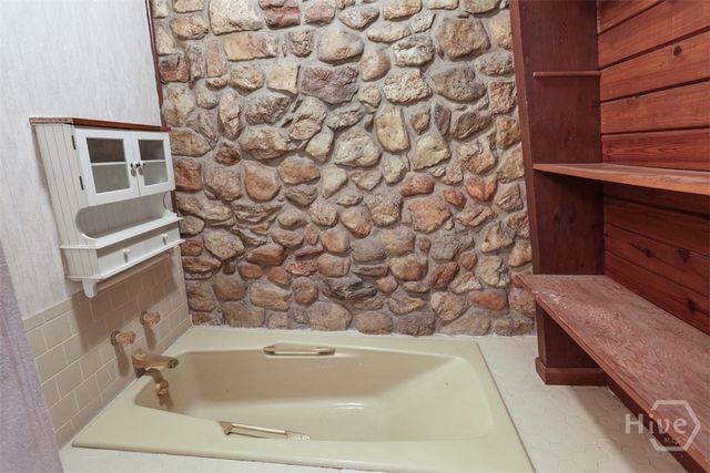 24 Crisp Street, Savannah, GA 31410