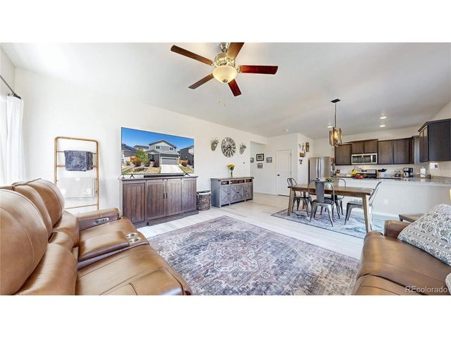 7233 Vermillion St, Frederick, CO 80530