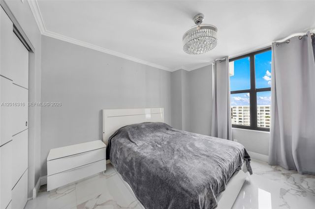 2500 Parkview Dr 2119, Hallandale Beach, FL 33009