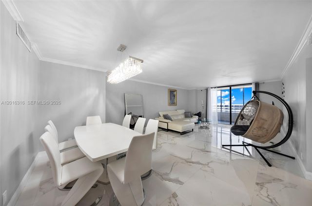 2500 Parkview Dr 2119, Hallandale Beach, FL 33009