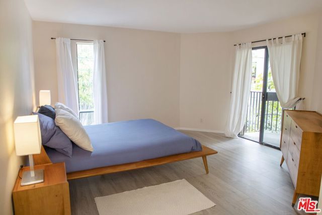 950 N Kings Road 245, West Hollywood, CA 90069