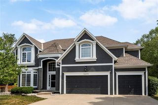 5605 NE Misty Meadow Place, Lee's Summit, MO 64064