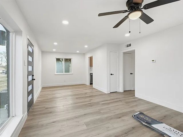 1729 R Avenue 1729, Plano, TX 75074