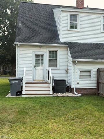 69 Greenbriar AVE, Hampton, VA 23661