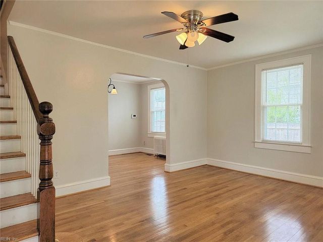 69 Greenbriar AVE, Hampton, VA 23661