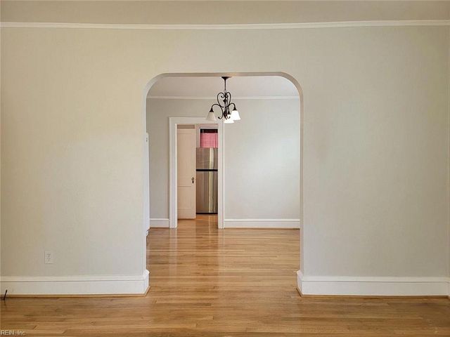 69 Greenbriar AVE, Hampton, VA 23661
