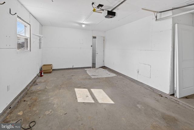 55 EMBER LN, Willingboro, NJ 08046