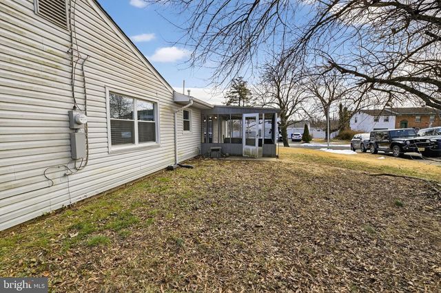 55 EMBER LN, Willingboro, NJ 08046