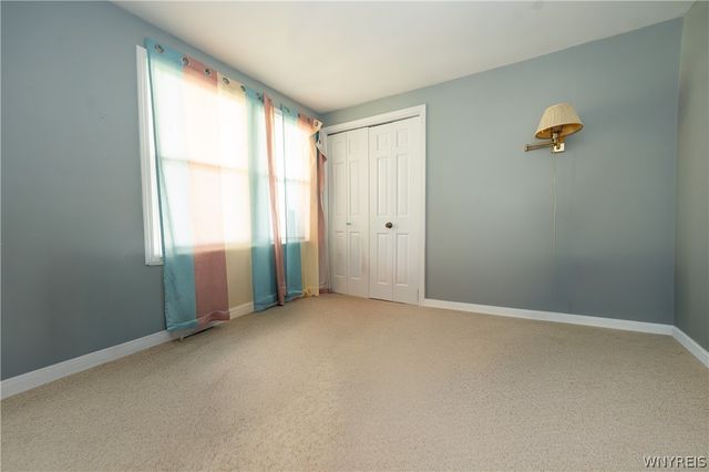 171 Oakbrook Drive, Amherst, NY 14221