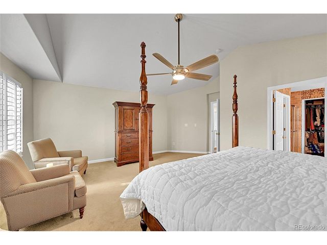 9424 S Hackberry Ln, Highlands Ranch, CO 80129