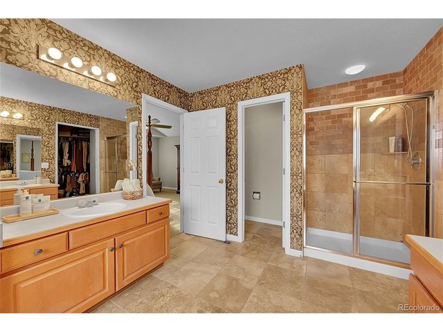 9424 S Hackberry Ln, Highlands Ranch, CO 80129