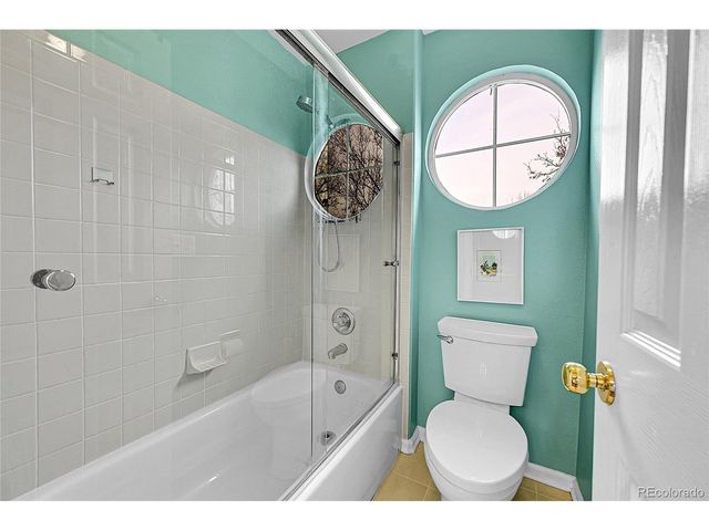 9424 S Hackberry Ln, Highlands Ranch, CO 80129