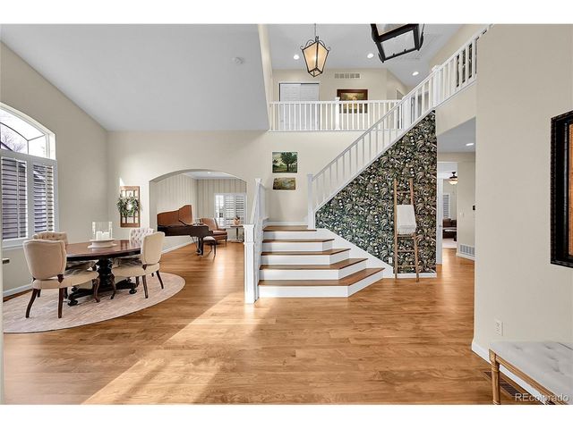 9424 S Hackberry Ln, Highlands Ranch, CO 80129