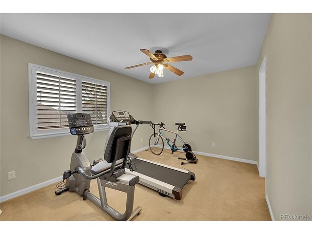 9424 S Hackberry Ln, Highlands Ranch, CO 80129