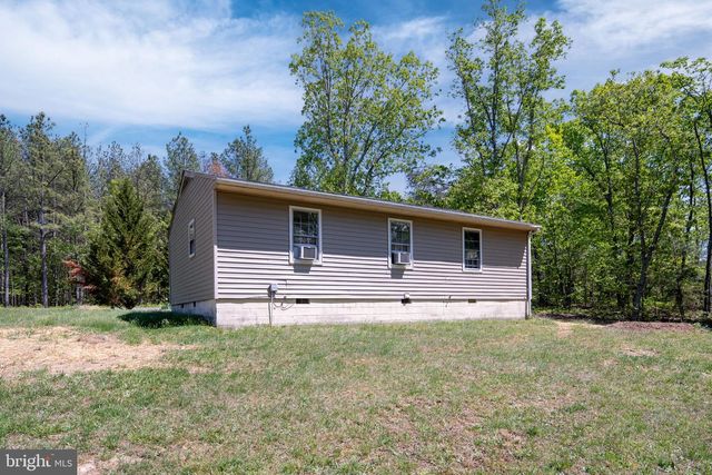 14208 SPRINGFIELD LN, King George, VA 22485