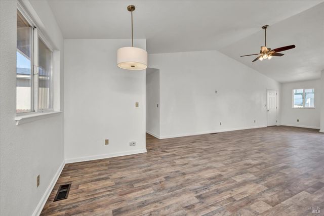 9421 fairway Dr, Kelseyville, CA 95451