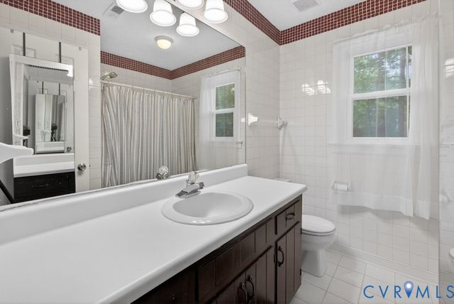 11103 Churchill Ct, Chester, VA 23831