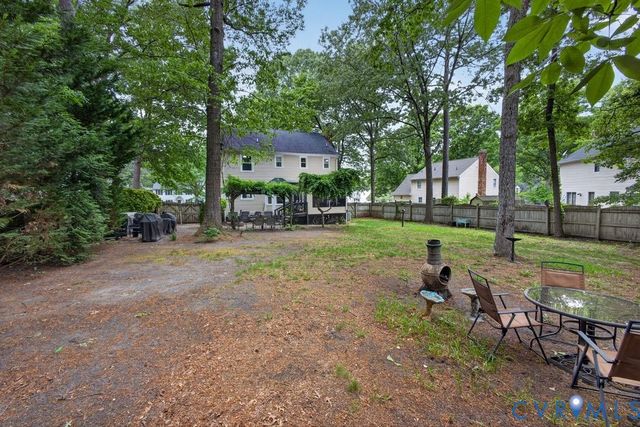 11103 Churchill Ct, Chester, VA 23831
