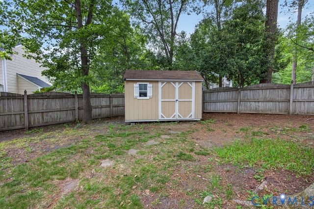11103 Churchill Ct, Chester, VA 23831