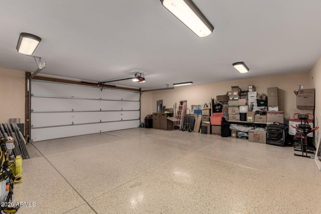 27194 N BEAR PAW Pass, San Tan Valley, AZ 85144