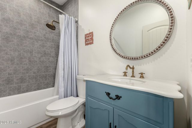 27194 N BEAR PAW Pass, San Tan Valley, AZ 85144