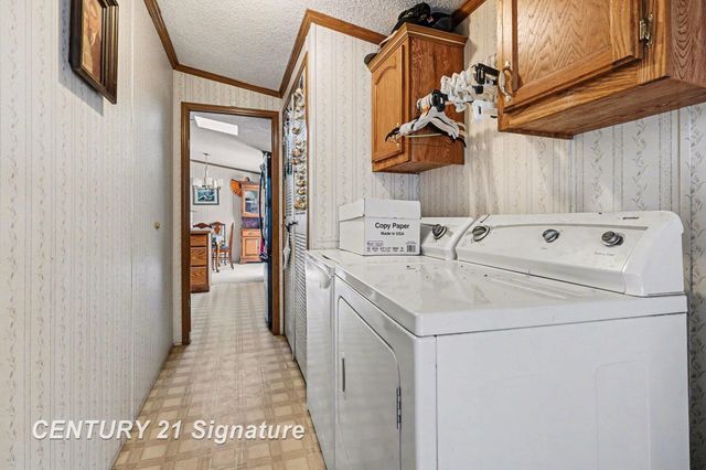 1245 S Pine Road, Bay City, MI 48708