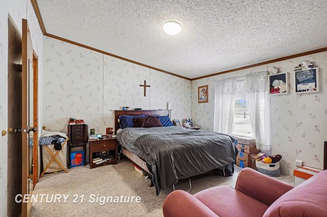 1245 S Pine Road, Bay City, MI 48708