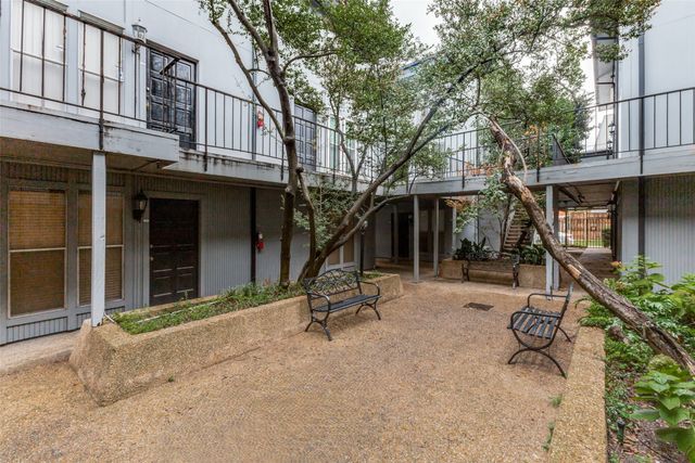 4020 Holland Avenue 213, Dallas, TX 75219