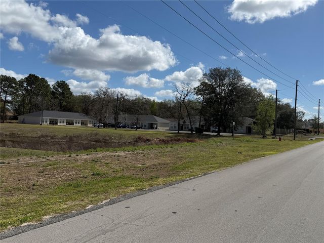7049 MIDWAY TERRACE 3, Ocala, FL 34472