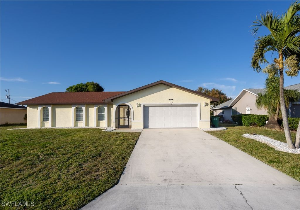 1217 SE 17th TER, Cape Coral, FL 33990