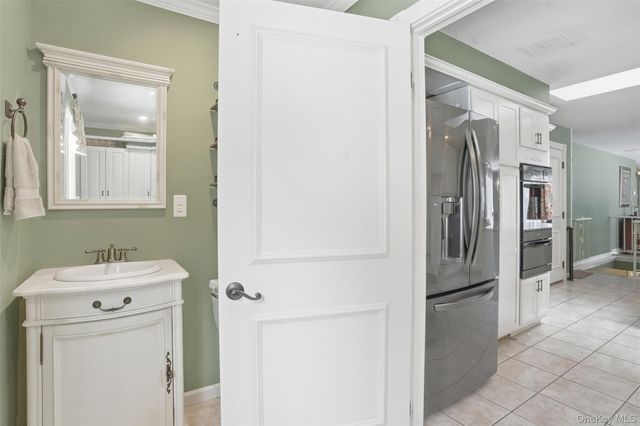 14 Tall Pines Drive, Hopewell Junction, NY 12533