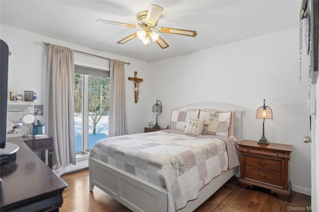 14 Tall Pines Drive, Hopewell Junction, NY 12533