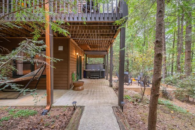 60 Icy Lane, Blue Ridge, GA 30513