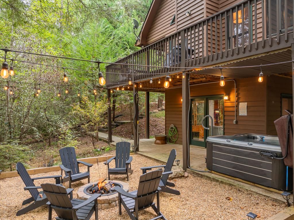 60 Icy Lane, Blue Ridge, GA 30513