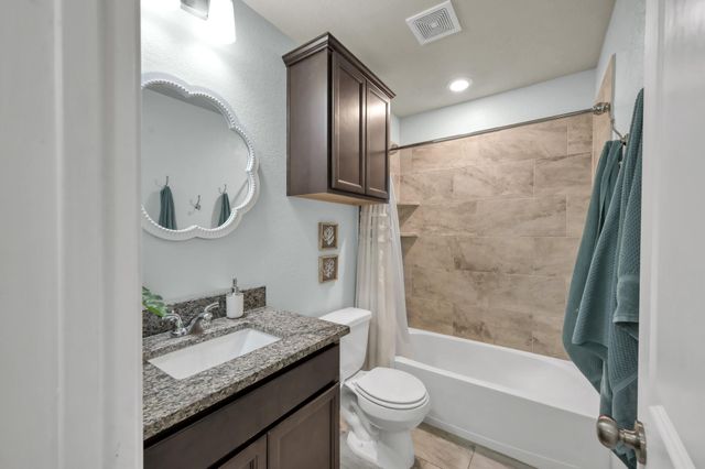 186 Brocks Lane, Montgomery, TX 77356